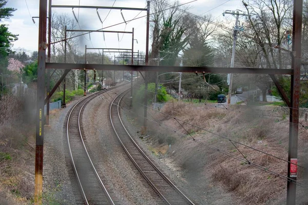 Looking Metal Fence Railroad Suburban Pennsylvania — Stock Photo, Image