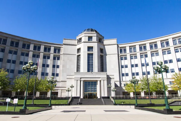 ランシング ミシガン州 アメリカ合衆国 2018 はホールの法務建物都心のランシングはミシガン州の最高裁判所に家 — ストック写真