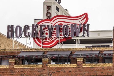 Detroit, Michigan, Amerika Birleşik Devletleri - 28 Mart 2018: The Hockeytown Cafe Detroit'in en iyi spor bar seçildi. Detroit Tigers ve Red Wings hatıra özellikleri ve Illitch aile tarafından işletilen
