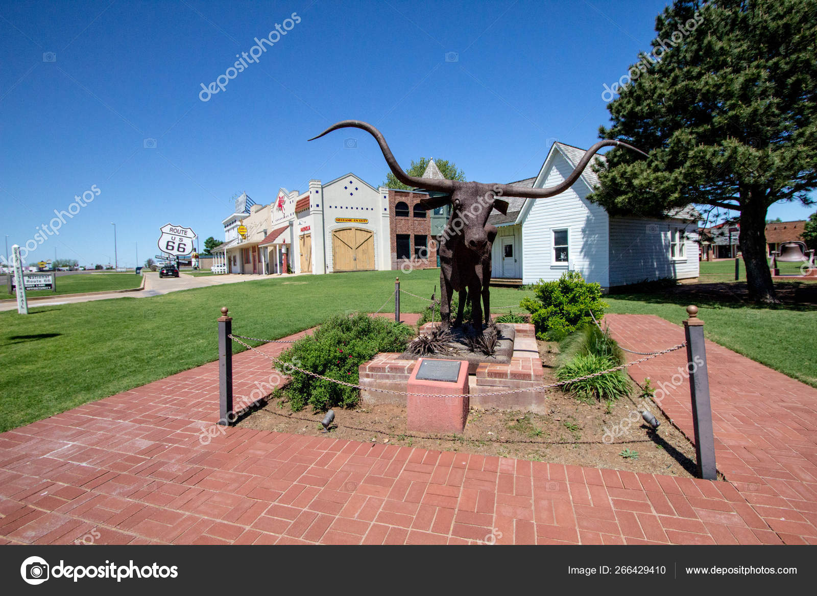 Elk City Oklahoma Usa April 2019 Historic Gas Station Facade Stock Editorial Photo © ehrlif