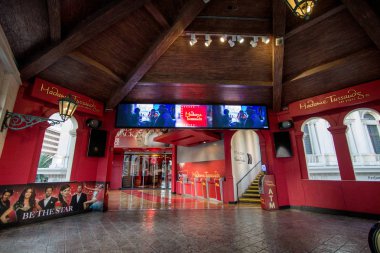 Las Vegas, Nevada, Abd - 6 Mayıs 2019: Las Vegas'taki Venedik Resort'taki Madame Tussauds Balmumu Müzesi'ne giriş. Müze Las Vegas şerit üzerinde 20 yılı aşkın bir popüler cazibe olmuştur. 