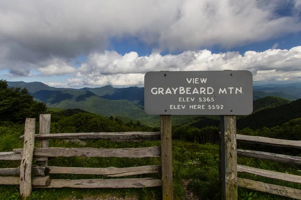 Gray Beard Mountain Vista Para Blue Ridge Parkway Blue Ridge — Fotografia de Stock