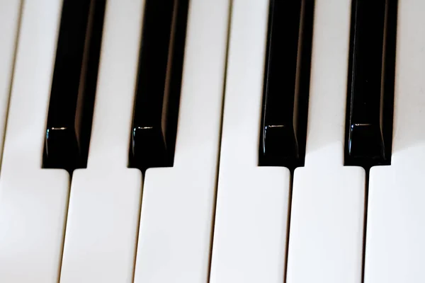 Tasti Pianoforte Primo Piano Con Bianco Nero — Foto Stock