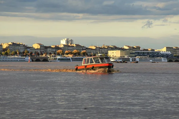 Bordeaux Kenti Turizm Tekne Garonne Nehri Fransa Ile — Stok fotoğraf