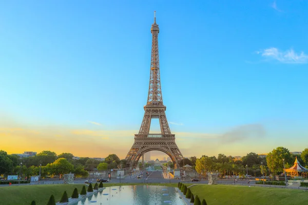 Luce Del Mattino Sull Icona Della Torre Eiffel Parigi Francia — Foto Stock