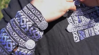 Çeviri: mjöllnir İyi seyirler.