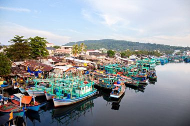 Phu quc Adası, Vietnam-28 Oca, 2017: balıkçılık gün sonra bir WHALF içinde tekneler. 