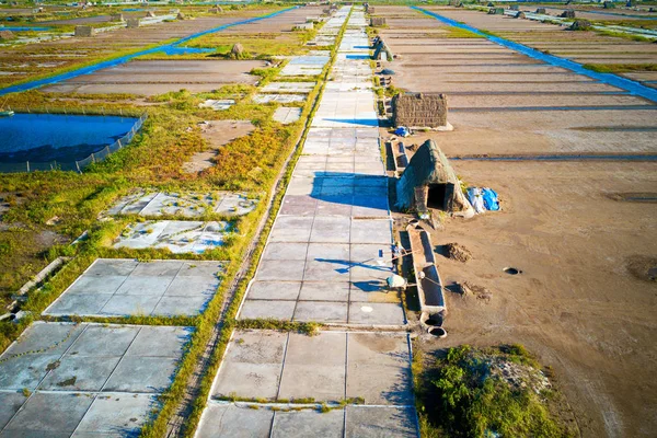 Namdinh Vietnam Juni 2019 Lokaler Bauer Der Auf Salzfeldern Der — Stockfoto