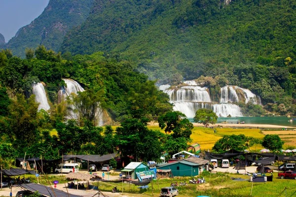 Schönheit Des Ban Gioc Wasserfalls Cao Bang Vietnam Zur Erntezeit Stockbild