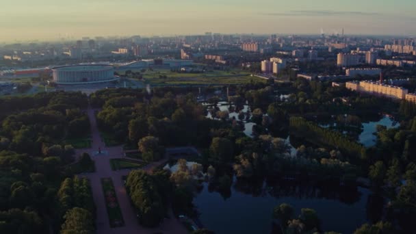 Flygfoto över Sankt Petersburg 9 — Stockvideo