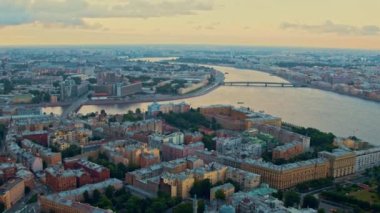 St. Petersburg 31 'in hava manzarası