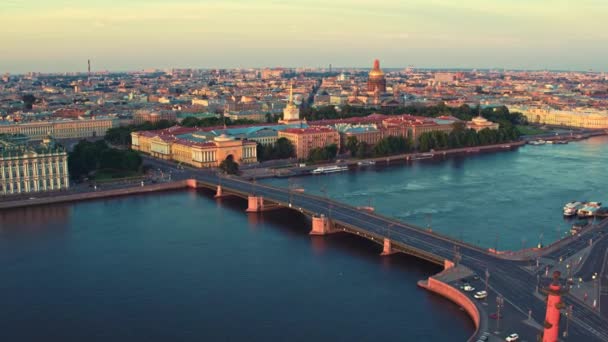 Widok z lotu ptaka na Sankt Petersburg 40 — Wideo stockowe