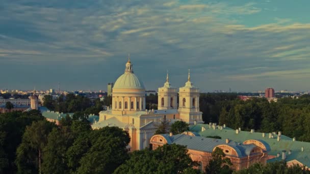 Luchtfoto van Sint-Petersburg 96 — Stockvideo