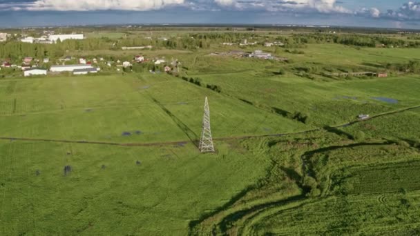 Repülés a mezők felett Szentpéterváron 45 — Stock videók