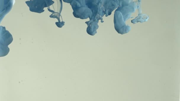 Paint Fluids shoot underwater in studio 2 — Stock Video
