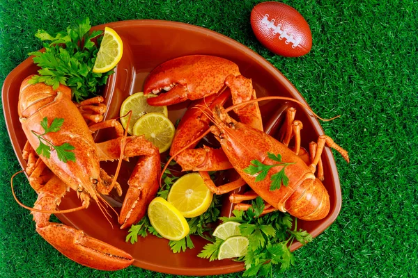 Delicious Cooked Lobster American Football Game Party Food Delivery — Stock Photo, Image