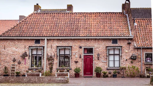 Uitzicht op dorp Buren. Gelderland, Nederland — Stockfoto