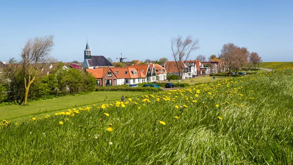 Dorf oudeschild auf der Insel Texel in den Niederlanden — Stockfoto