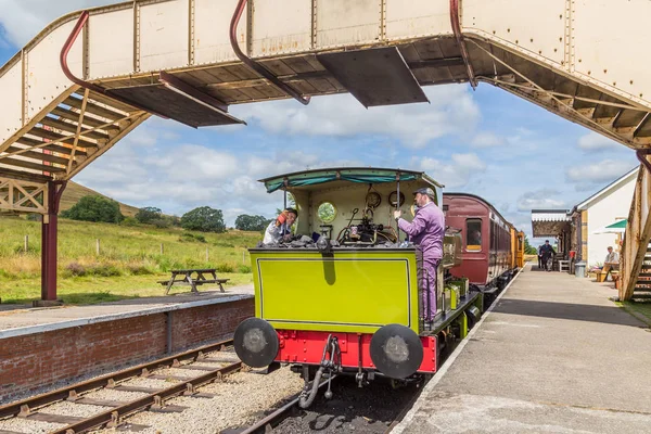 英国威尔士庞蒂浦和 Blaenavon 的传统铁路 — 图库照片