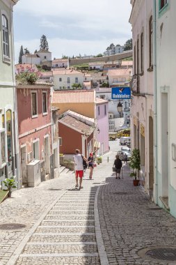 Monchique, Portekiz - 18 Nisan 2017: Sokak Görünümü eski merkezi