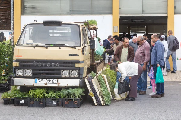 Lagos, Portogallo - 21 aprile 2017: Mercato agricolo regionale a La — Foto Stock