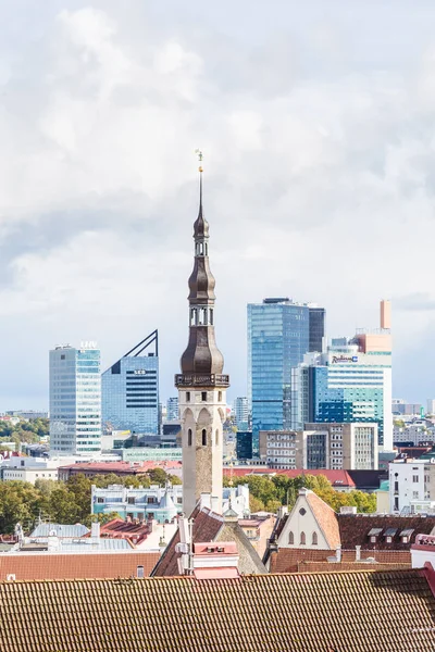 Paisaje urbano de Talinn en Estonia —  Fotos de Stock