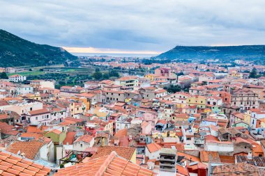 Hava view Sardunya'daki Bosa