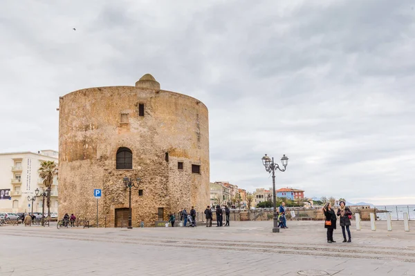 Stadtbild mit Turm sulis in alghero, sardinien, italien — Stockfoto