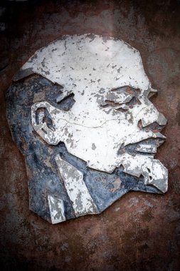 lenin heykeli