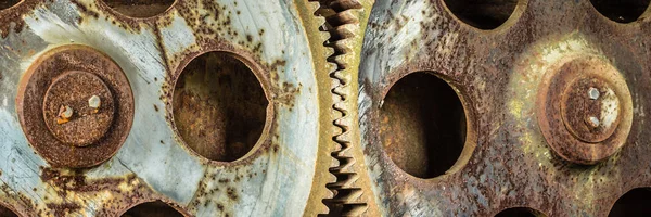 오래된 녹슨 기어 휠 — 스톡 사진