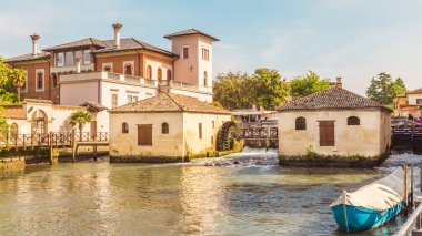 Şehir manzarası, Portogruaro, Veneto, İtalya