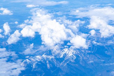 Uçaktan Dolomites mountian aralığı nda görünüm