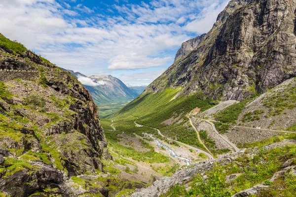 Trollstigen centrum a vyhlídka v Norsku — Stock fotografie
