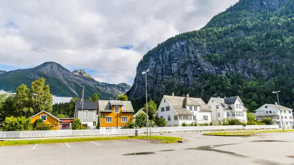 Townscape Sylte veya Valldal Norveç