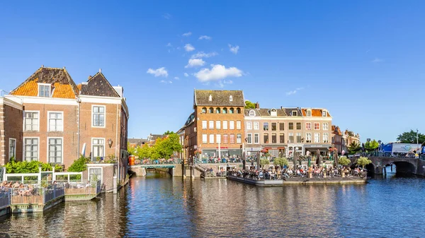 Krajobraz miejski Leiden Holandia — Zdjęcie stockowe