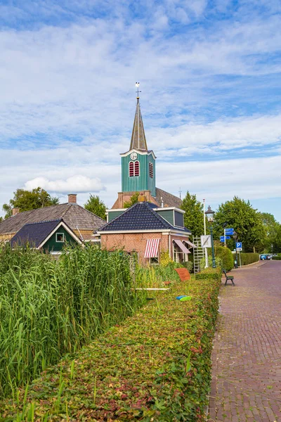 Stadsgezicht Oudega, Friesland, Nederland — Stockfoto