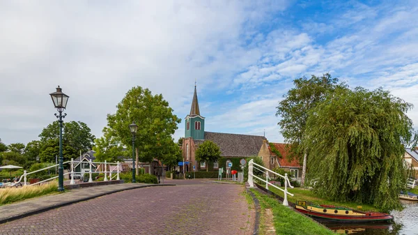 Miasteczko Oudega, Friesland, Holandia — Zdjęcie stockowe