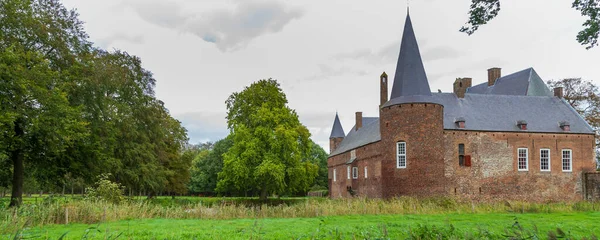 Castle Hernen Paesi Bassi — Foto Stock