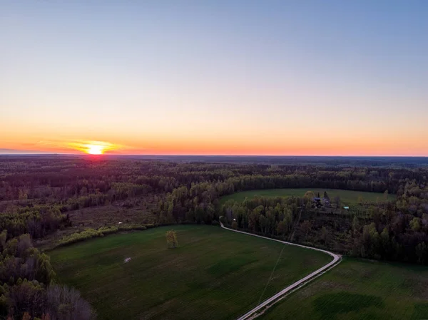 Campagna Agricoltura Vista Campo Tramonto Foto Scattata Europa Lettonia — Foto Stock