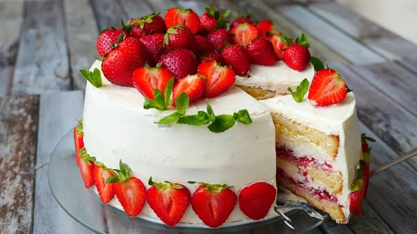 Strawberry cake very tasty recipe