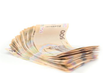 Beyaz üzerine 500 tane Ukrayna Hryvnia senedi..