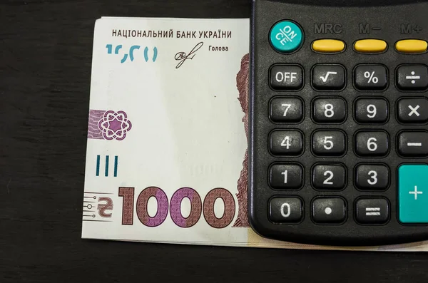 1000 Hryvnia Calculator Een Zwarte Achtergrond Een Close Financieel Concept — Stockfoto