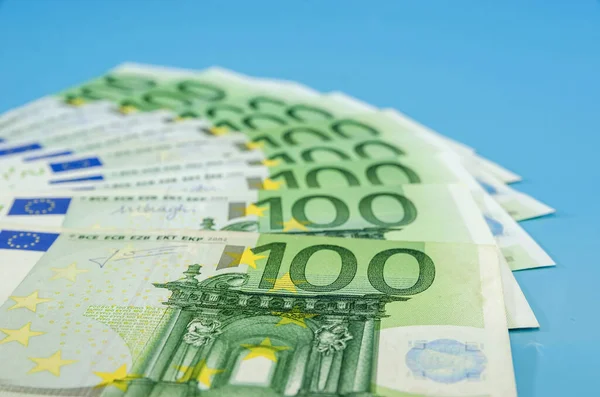 100 Euro Scheine Schön Blau Auf Blattläusen Hundert Eurocent — Stockfoto