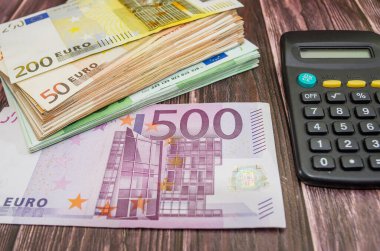 Yığın Euro Banknotları Hesap Tablosu Çok Para İş Konsepti Çeşitli banknotlar.