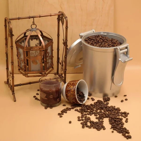 Kávédaráló Kávébab Csésze Kávé — Stock Fotó
