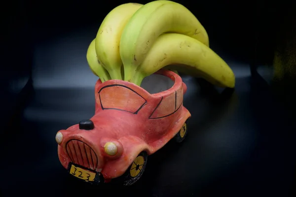Banány Banány Banánoa Banány Jablka Banány Černém Pozadí Dýně Černém — Stock fotografie