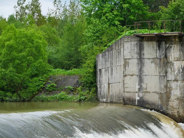 Вода Тече Греблю Dam Річці Lake Yosemite Bridge Над Річкою — стокове фото