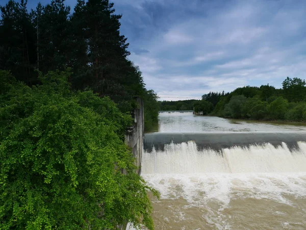 Вода Тече Греблю Dam Річці Lake Yosemite Bridge Над Річкою — стокове фото