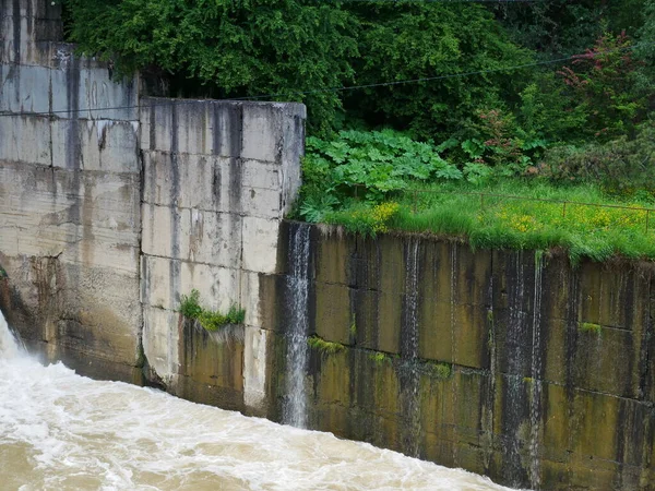 Water Stroomt Dam Dam Rivier Meer Yosemite Bridge Rivier Theems — Stockfoto