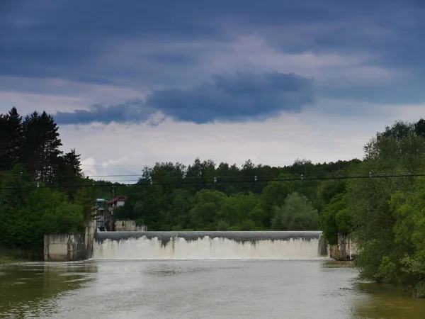 Agua Que Fluye Dam Dam River Lake Yosemite Bridge Sobre — Foto de Stock